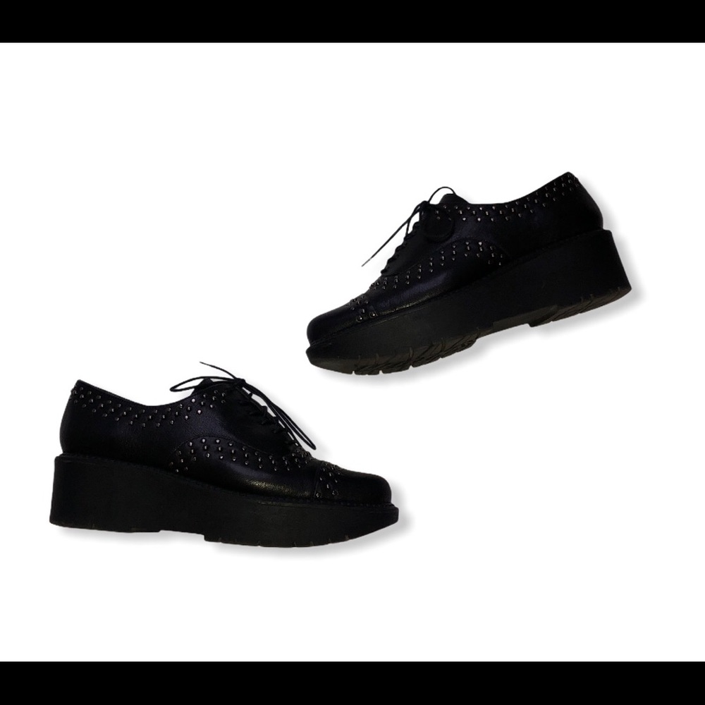 SOLD Stuart Weitzman Zealous studded platform - Picture 2 of 5